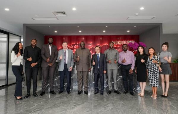 刚果(金)工业部长到访多弗集团